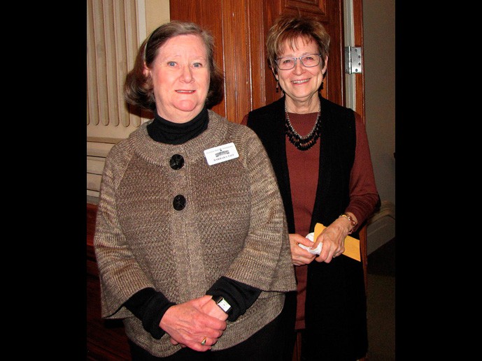 barb+trish-1200