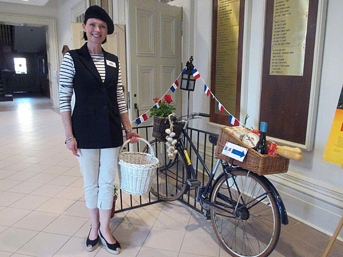 Wine-Tasting-Event-2016-07